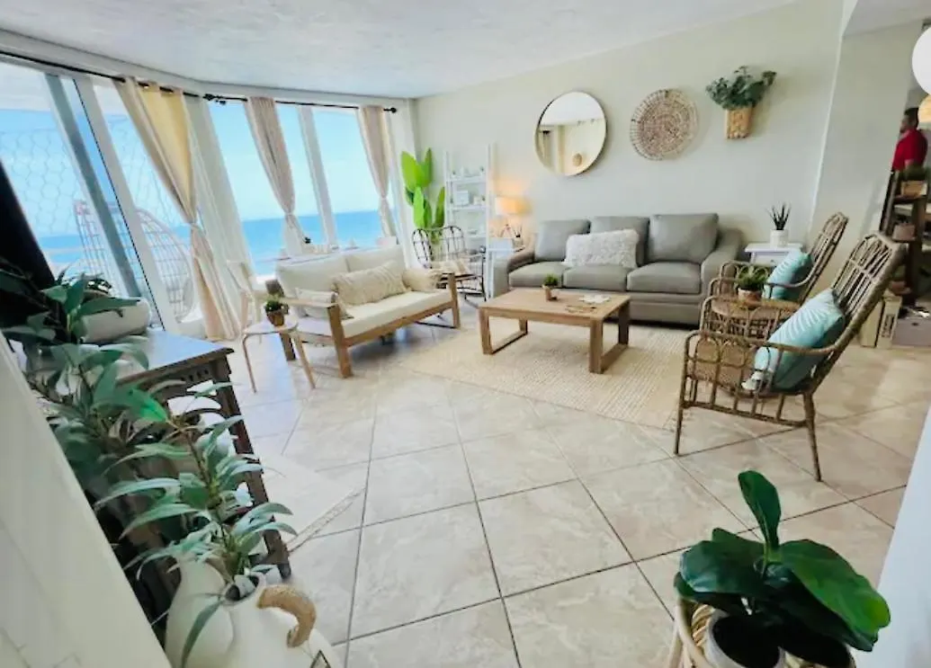 Apartment Beach Oasis 704 Lovely Daytona Ocean Front For 5 Sleeps Up To 12 Daytona Beach